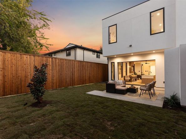 5635  Matalee Avenue , Dallas Texas 75206