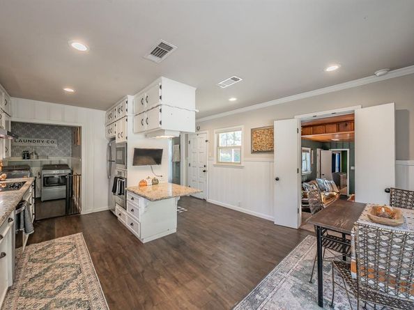 4112  Brooks Baker Avenue , Lakeside Texas 76135