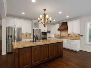 6111  Palo Pinto Avenue , Dallas Texas 75214