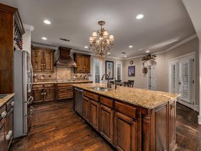 6111  Palo Pinto Avenue , Dallas Texas 75214