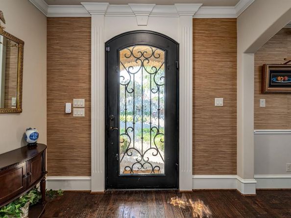 6111  Palo Pinto Avenue , Dallas Texas 75214