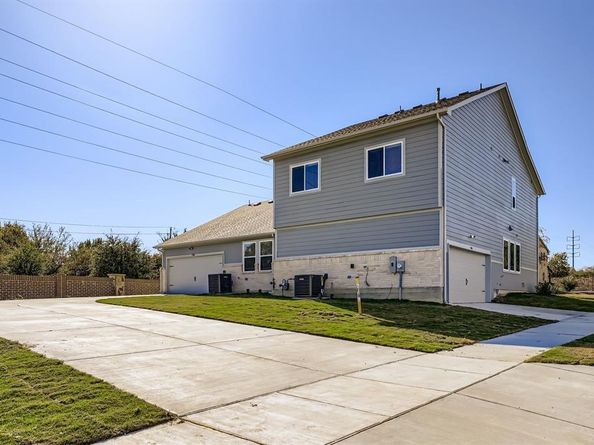 1208  Pebblebrook  , McKinney Texas 75071