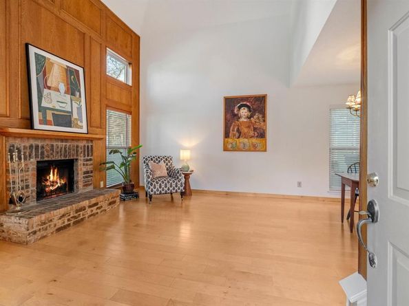 13347  Pandora Circle , Dallas Texas 75238