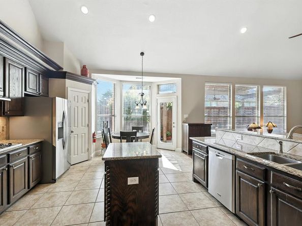 5903  Crescent Lane , Colleyville Texas 76034