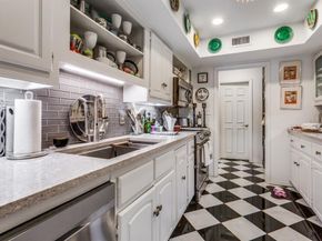 6959  Helsem Way  139, Dallas Texas 75230