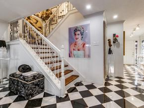 6959  Helsem Way  139, Dallas Texas 75230