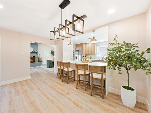 10528  Swallow Lane , Dallas Texas 75218