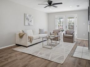 2717  El Tivoli Drive , Dallas Texas 75211