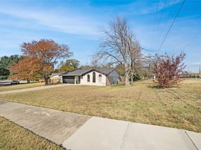 3521  18th Street , Plano Texas 75074