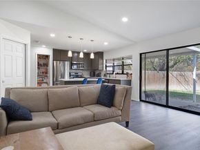 3521  18th Street , Plano Texas 75074