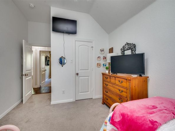 7717  Frio River Road , Arlington Texas 76001