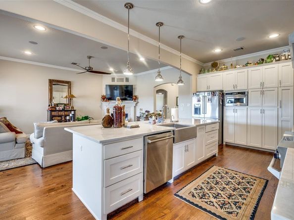 7717  Frio River Road , Arlington Texas 76001