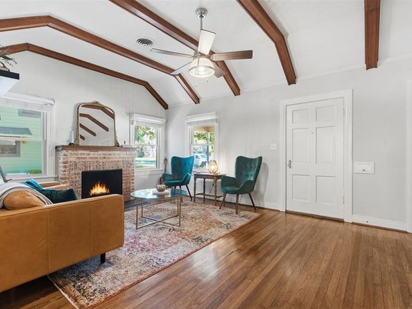 2322  Carnation Avenue , Fort Worth Texas 76111