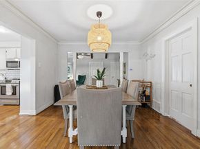 2322  Carnation Avenue , Fort Worth Texas 76111