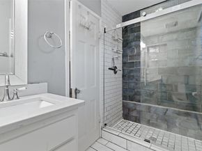 2322  Carnation Avenue , Fort Worth Texas 76111