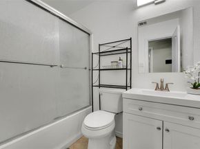 700  White Fields Way , Arlington Texas 76002