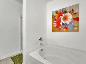 700  White Fields Way , Arlington Texas 76002