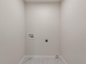 442  Daniel Street , Richardson Texas 75080