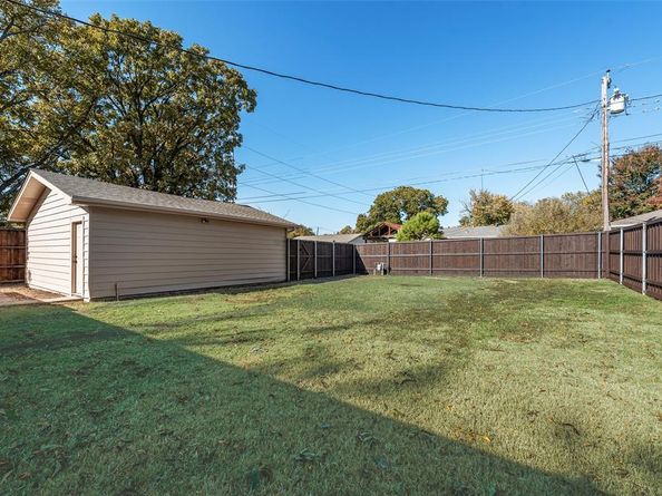 442  Daniel Street , Richardson Texas 75080