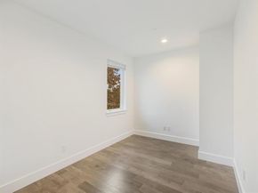 1771  McCoy Street  305, Dallas Texas 75204