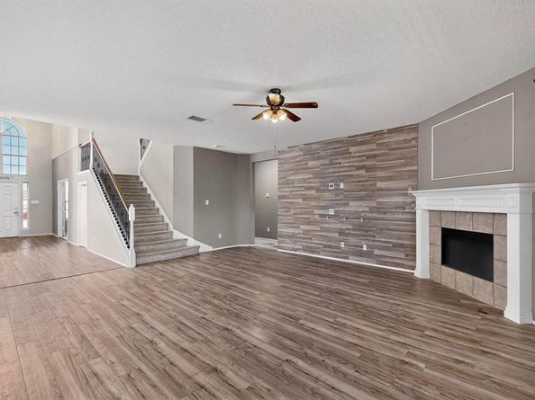 2318  Hillgrove Court , Mansfield Texas 76063