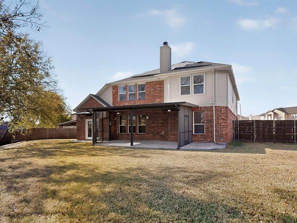 2318  Hillgrove Court , Mansfield Texas 76063