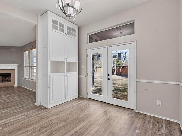 2318  Hillgrove Court , Mansfield Texas 76063