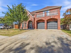 2705  Redstone Drive , Arlington Texas 76001