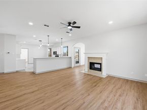 2705  Redstone Drive , Arlington Texas 76001