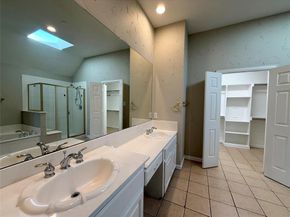 532  Silver Maple Drive , Irving Texas 75063