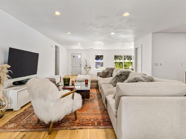 6145  Marquita Avenue , Dallas Texas 75214