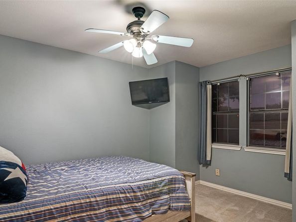 546  Briarcliff Drive , Garland Texas 75043