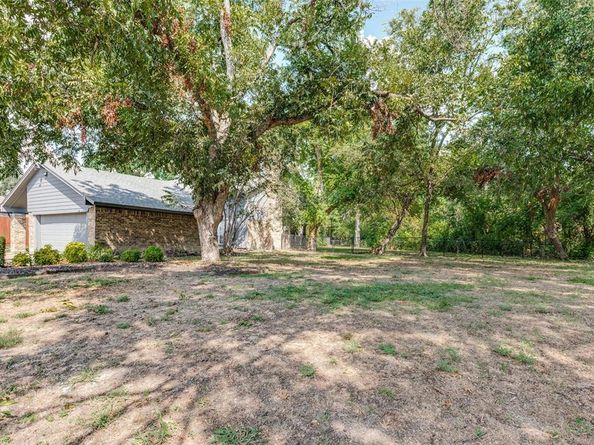 1906  Westcreek Drive , Garland Texas 75042