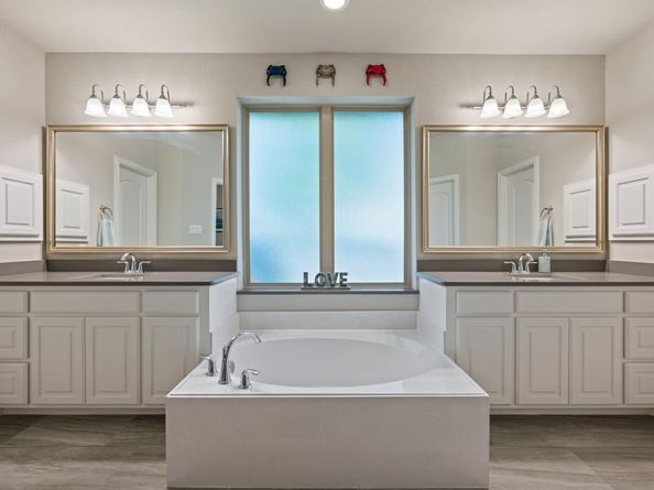 708  Parkland Drive , Little Elm Texas 76227