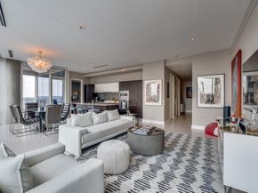 2408  Victory Park Lane  933, Dallas Texas 75219