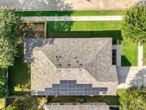 1100  New Meadow Drive , Azle Texas 76020