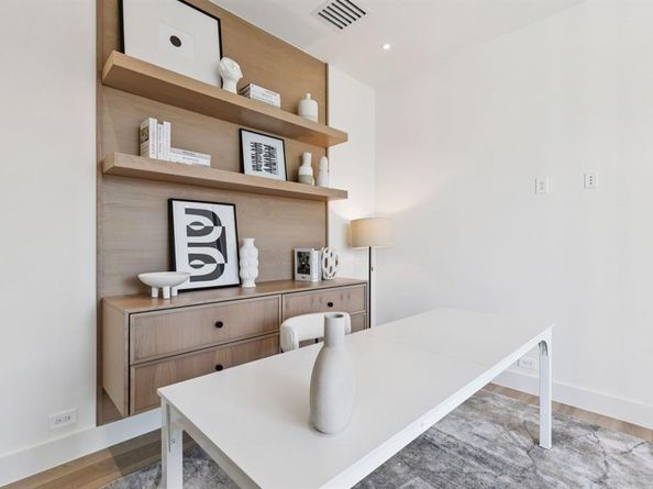 6801  Tyree Street , Dallas Texas 75209
