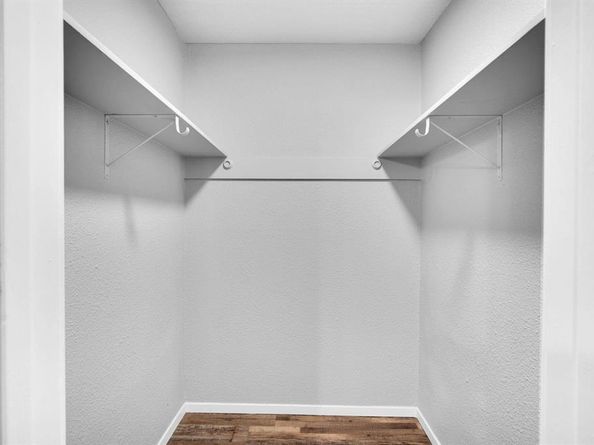 3450  Silverhill Drive , Dallas Texas 75241