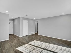 3450  Silverhill Drive , Dallas Texas 75241