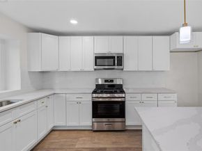 2816  Quail Ridge Drive , Carrollton Texas 75006