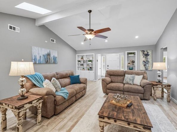 2908  Steve Drive , Hurst Texas 76054