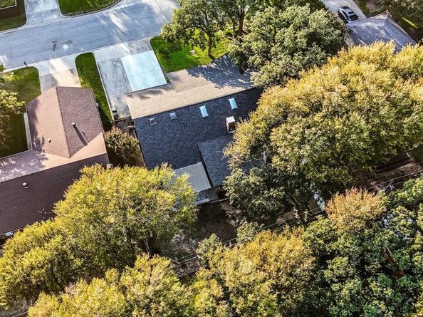 2908  Steve Drive , Hurst Texas 76054