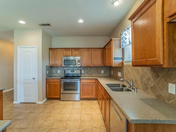1120  Ute Circle , Little Elm Texas 75068