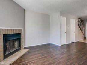 10500  Lake June   H03, Dallas Texas 75217