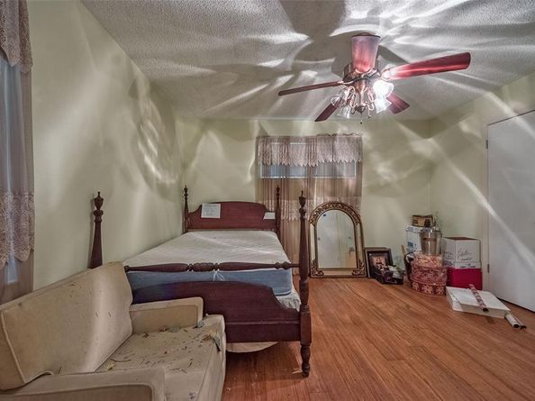 5311  Banting Way , Dallas Texas 75227