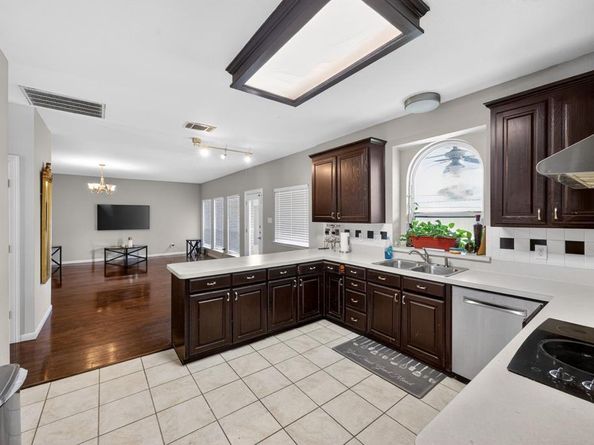 1326  Ballantrae Drive , Allen Texas 75013