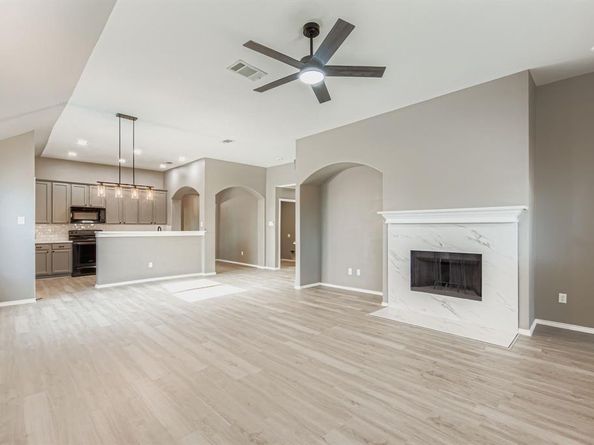 7723  Water Fowl Trail , Arlington Texas 76002