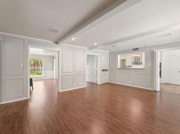 817  Sylvan Drive , Fort Worth Texas 76120