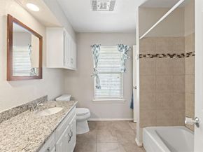 817  Sylvan Drive , Fort Worth Texas 76120