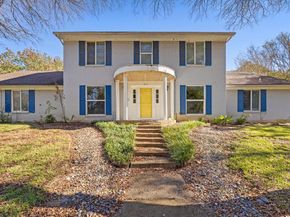 817  Sylvan Drive , Fort Worth Texas 76120